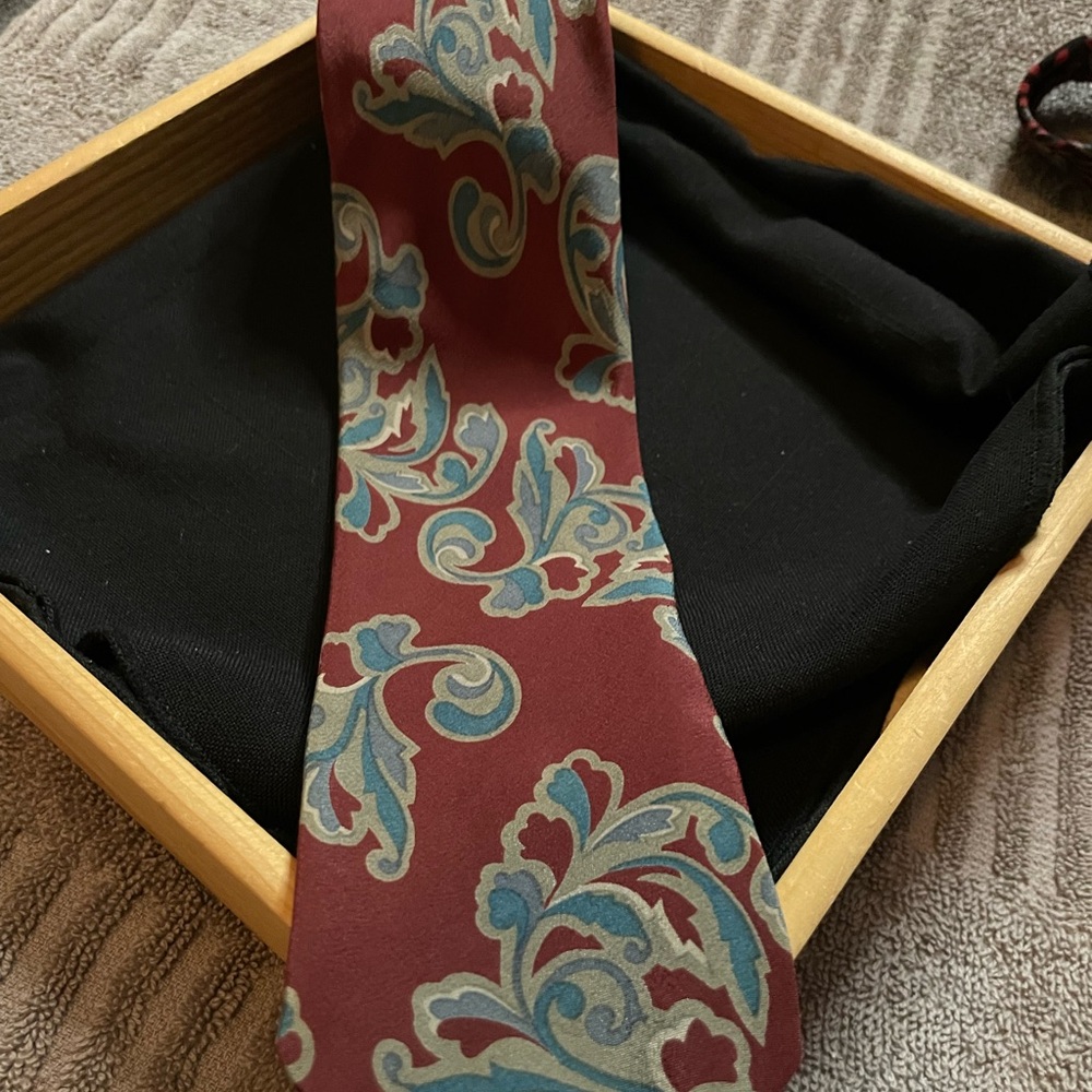 Valentino cravats silk tie made in Italy